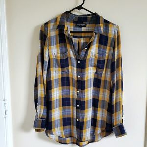 Banana Republic plaid boyfriend shirt